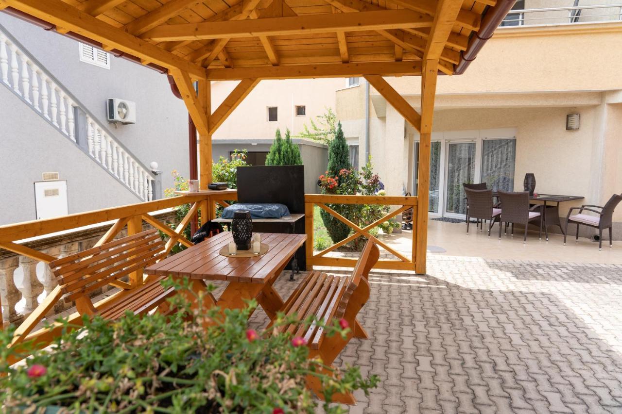 Apartments Sejla Ulcinj Buitenkant foto